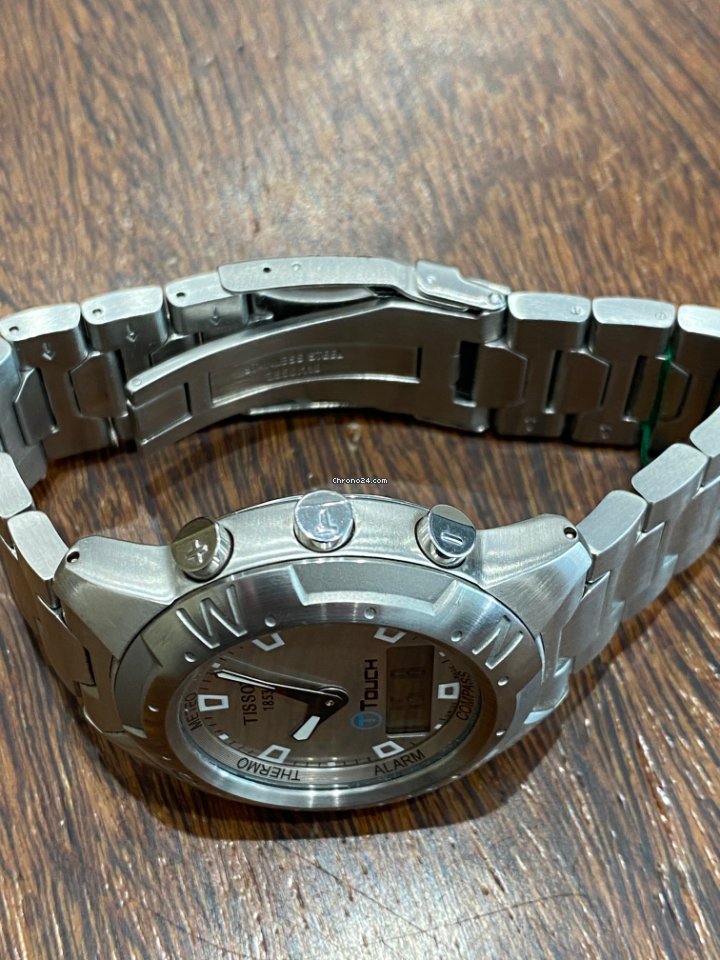 IMG_9081 Tissot T-Touch II Mens watch Unisex Quartz Steel T0472204611600 Replica 8