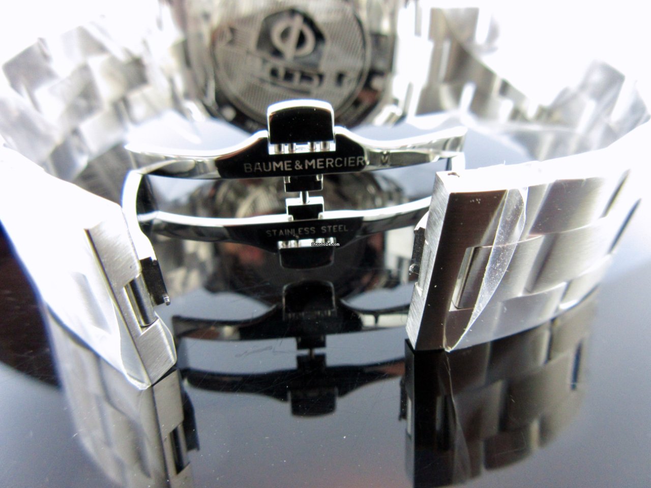 IMG_9081 Baume & Mercier Clifton Mens watch Unisex Quartz Steel MOA10412 Replica 8