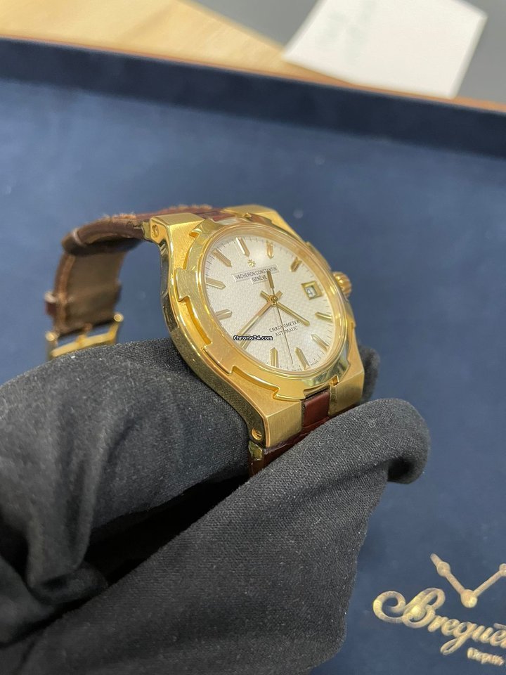 IMG_9081 Vacheron Constantin Overseas Mens watch Unisex Automatic Yellow gold 42042 000j-8966 Replica 8