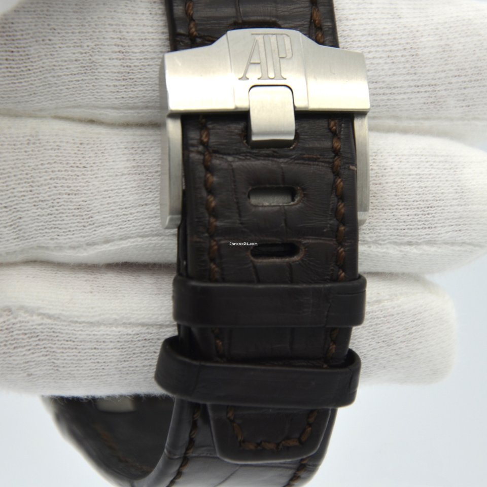 IMG_9081 Audemars Piguet Royal Oak Offshore Chronograph Mens watch Unisex Automatic Steel 26470ST.OO.A820CR.01 Replica 8