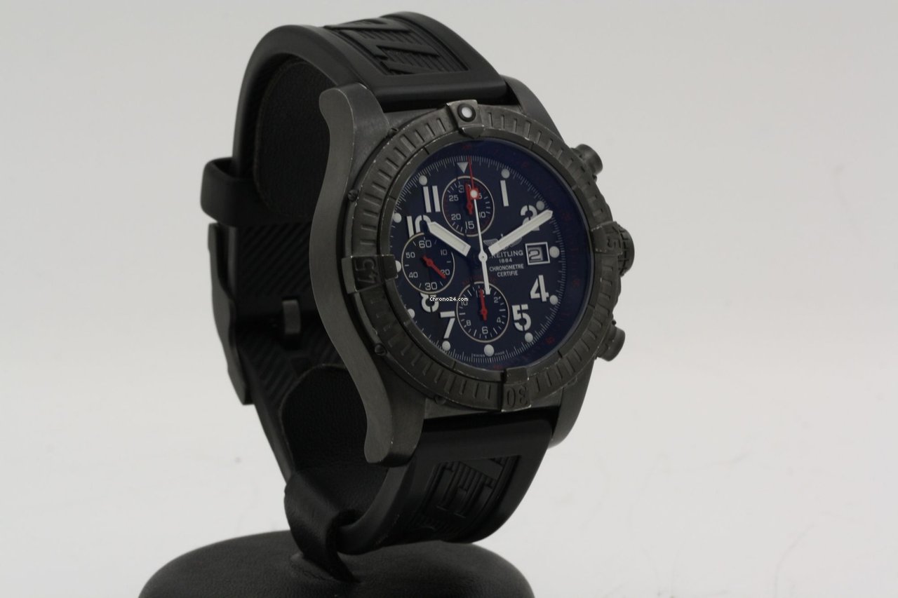 IMG_9081 Breitling Super Avenger Mens watch Unisex Automatic Steel M1337010 B930 Replica 8