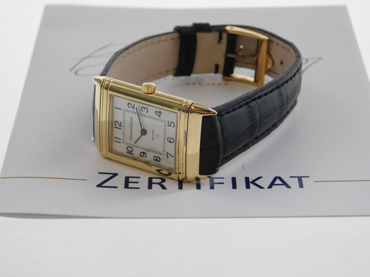IMG_9081 Jaeger-LeCoultre Reverso Classique Mens watch Unisex Quartz Yellow gold 140.007.1 Replica 8