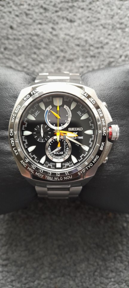 IMG_9081 Seiko Prospex Mens watch Unisex Steel SSC487P1 Replica 8
