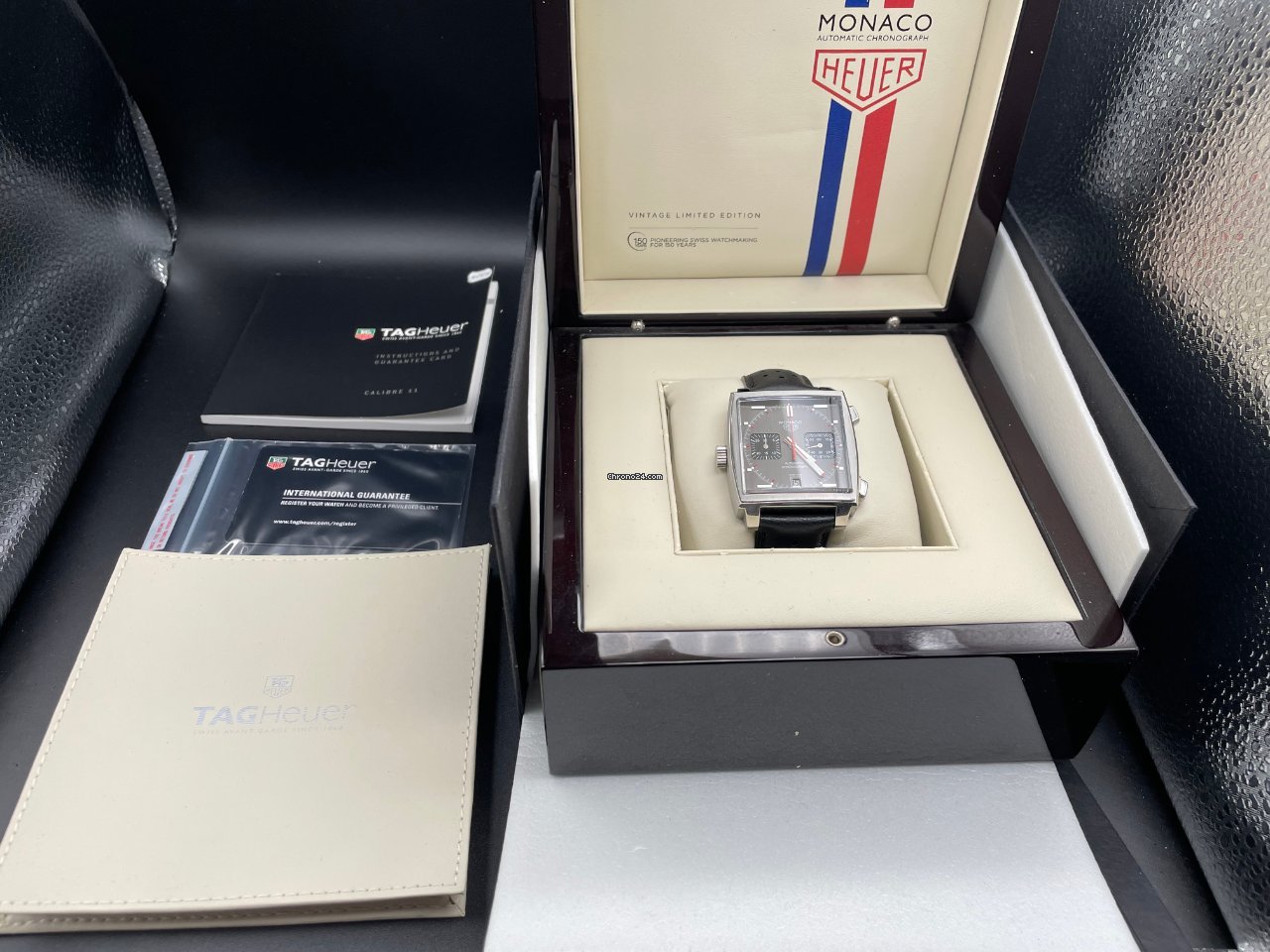 IMG_9081 TAG Heuer Monaco Calibre 11 Mens watch Unisex Automatic Steel CAW211B.FC6241 Replica 8