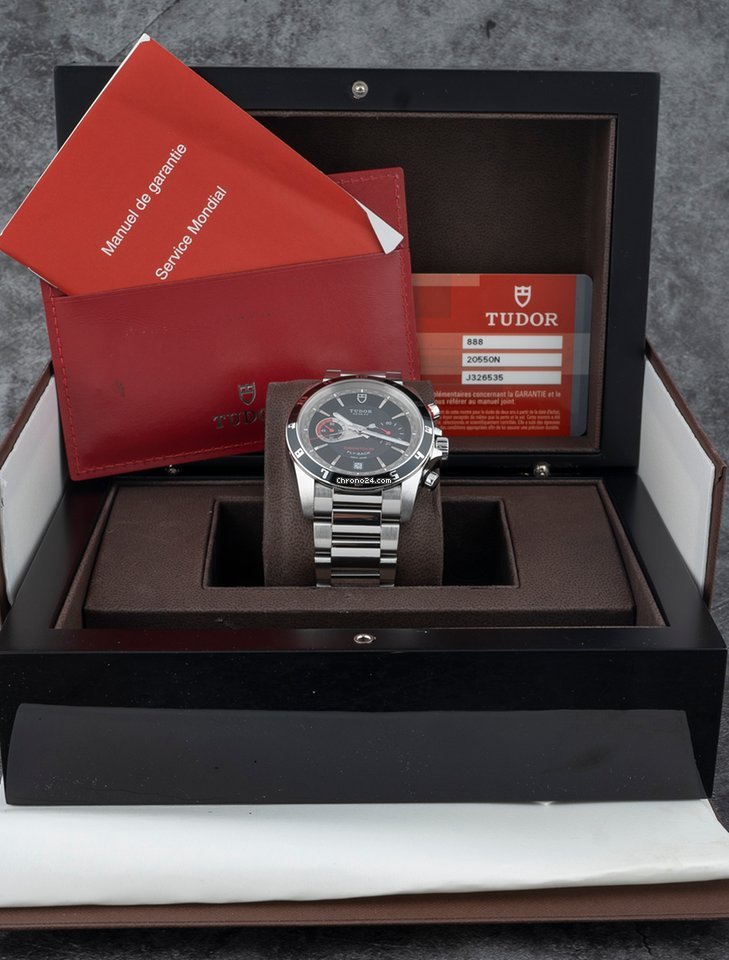 IMG_9081 Tudor Grantour Chrono Fly-Back Mens watch Unisex Automatic Steel 20550N Replica 8