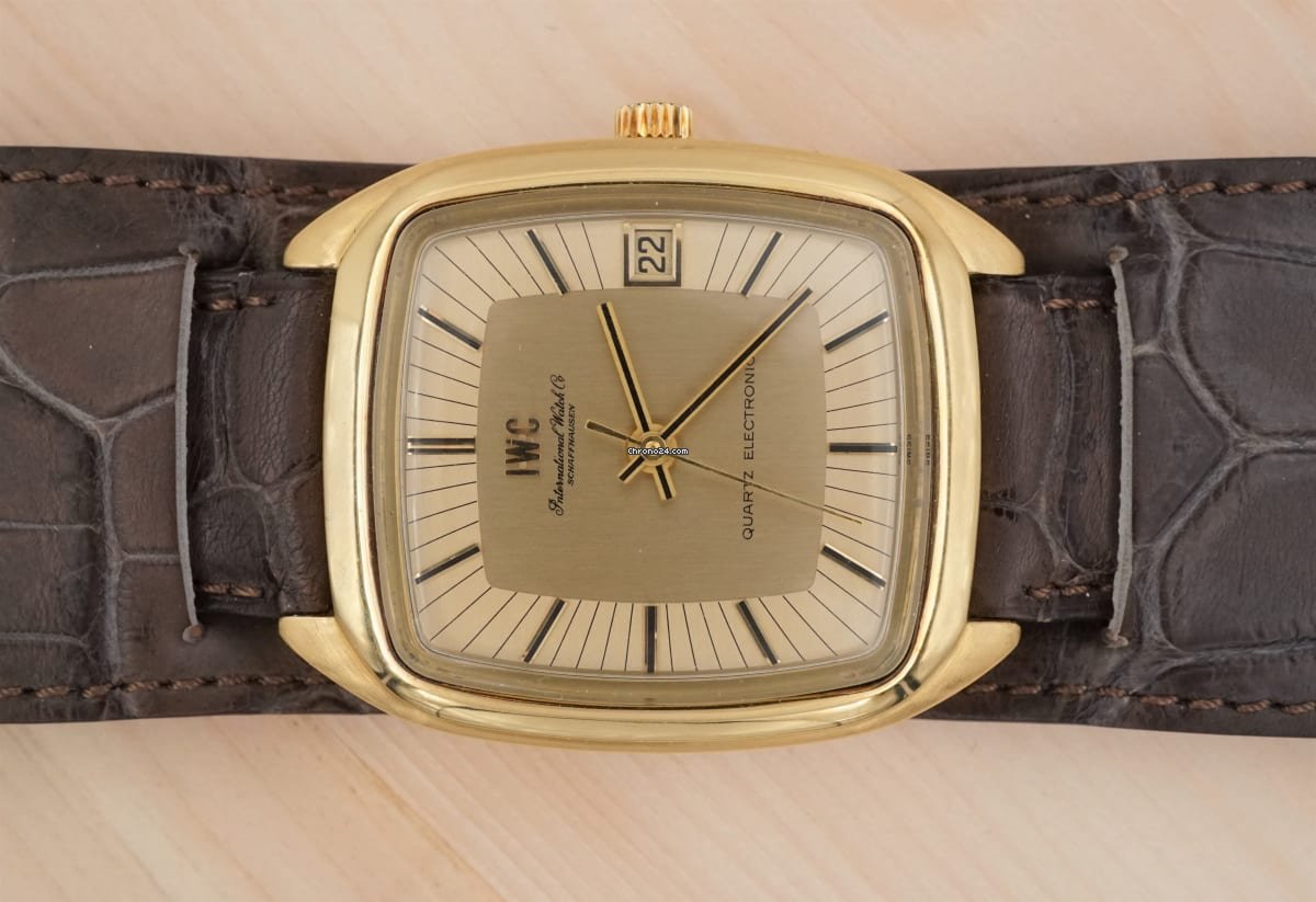 IMG_9081 IWC Mens watch Unisex Quartz Yellow gold 3203 Replica 8