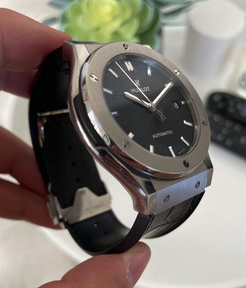 IMG_9081 Hublot Classic Fusion 45, 42, 38, 33 mm Mens watch Unisex Automatic Titanium 511.NX.1171.LR Replica 8
