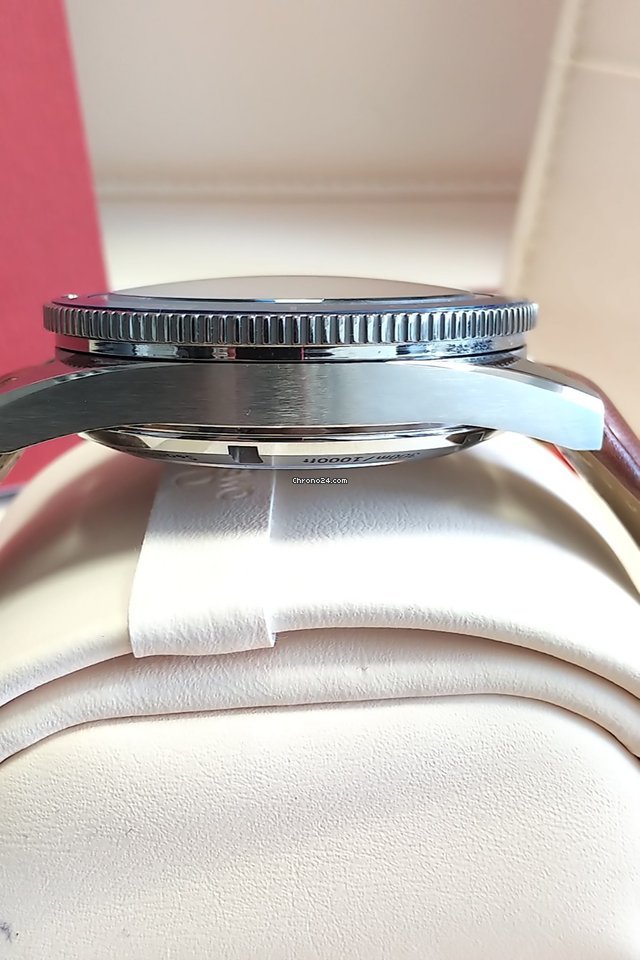 Omega Seamaster 300 Mens watch Unisex Automatic Titanium 233.92.41.21.03.001 Replica 8