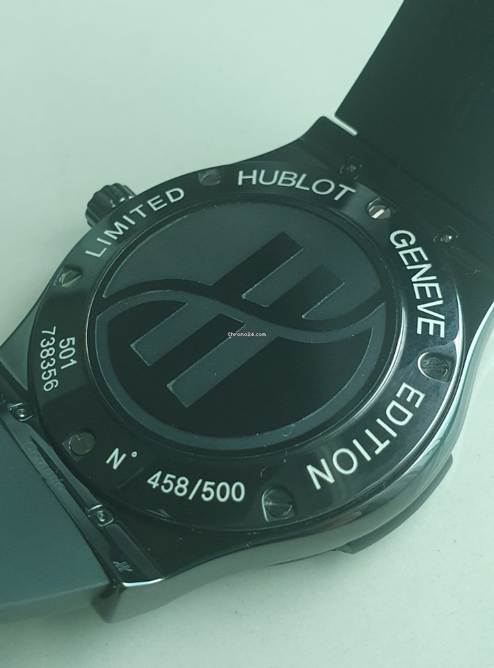 Hublot Classic Fusion 45, 42, 38, 33 mm Mens watch Unisex Manual winding Ceramic 501.CM.1110.RX Replica 8