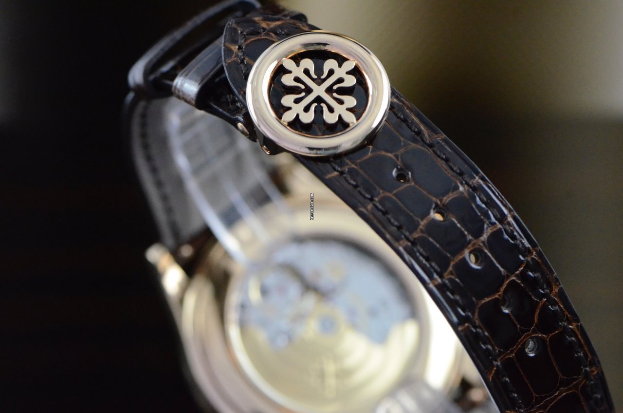 IMG_9081 Patek Philippe Perpetual Calendar Mens watch Unisex Automatic Rose gold 5496R-001 Replica 8