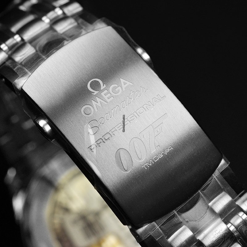 IMG_9081 Omega Seamaster Diver 300 M Mens watch Unisex Automatic 212.32.41.20.04.001 Replica 8