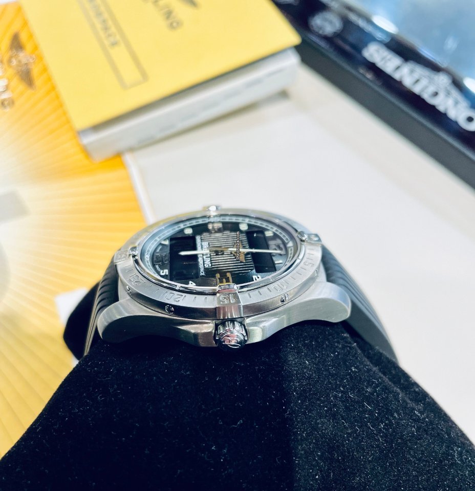 Breitling Aerospace Avantage Mens watch Unisex Quartz Titanium E79362ҧ Replica 8