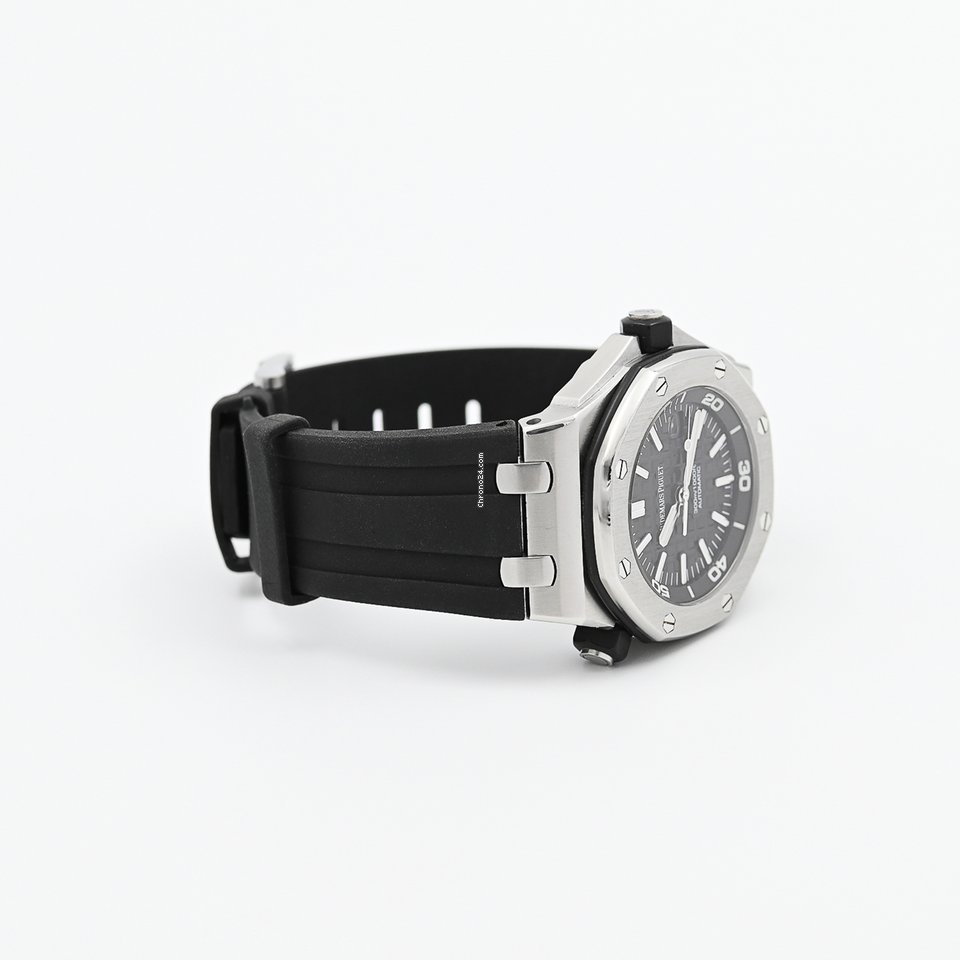 IMG_9081 Audemars Piguet Royal Oak Offshore Diver Mens watch Unisex Steel 15703ST Replica 8
