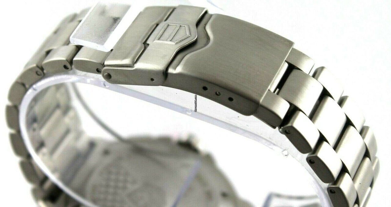 TAG Heuer Formula 1 Quartz Quartz Steel WAU111B.BA0858 Replica 8