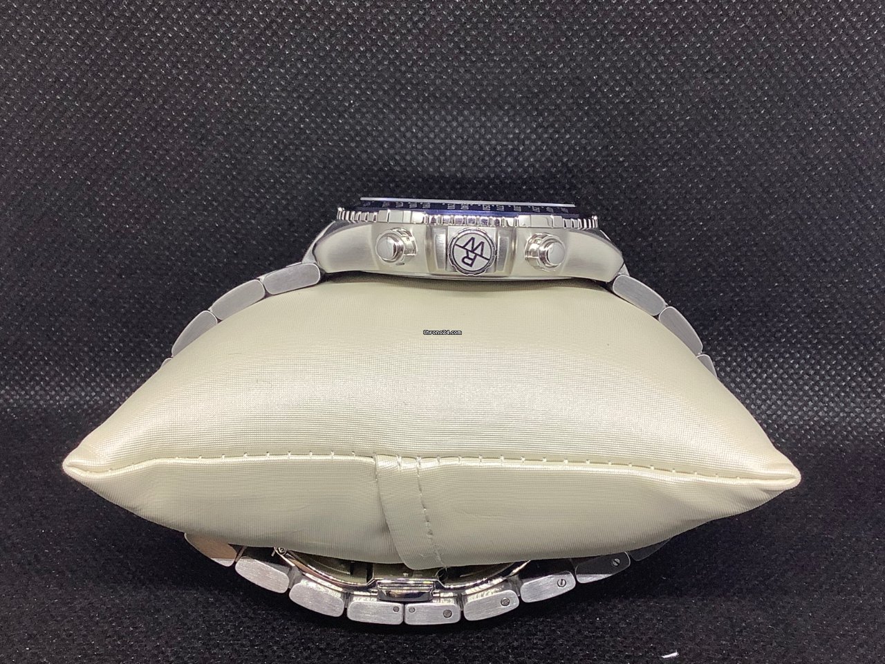 IMG_9081 Raymond Weil Mens watch Unisex Quartz 8570-ST-365501 Replica 8