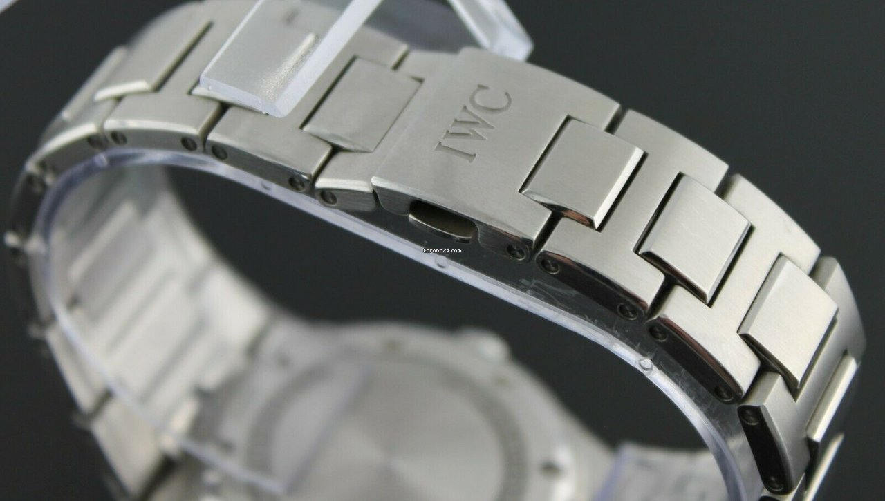 IWC Ingenieur AMG Automatic Steel IW322701 Replica 8
