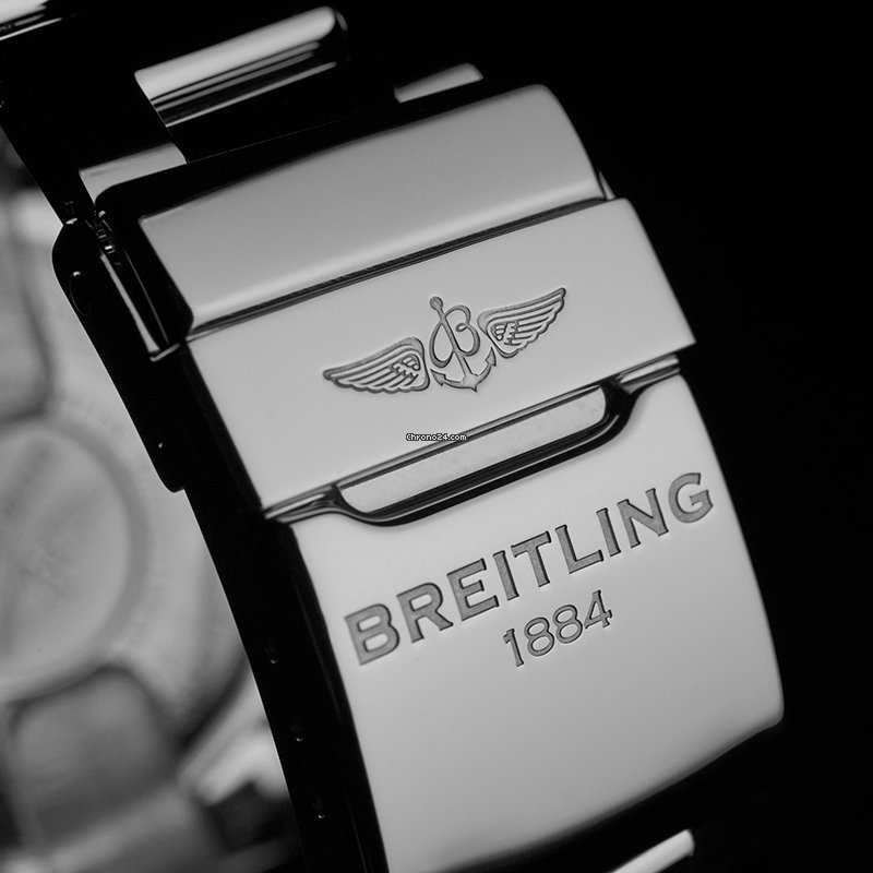 IMG_9081 Breitling Avenger II GMT Mens watch Unisex Automatic Steel A32390111B2A1 Replica 8