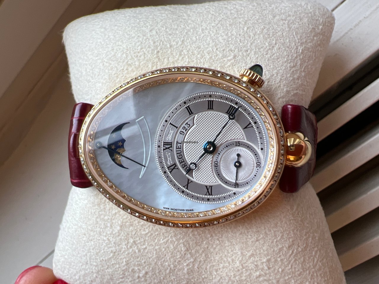 IMG_9081 Breguet Reine de Naples Womens watch Automatic Yellow gold 8908BA 52 864.D00D Replica 8