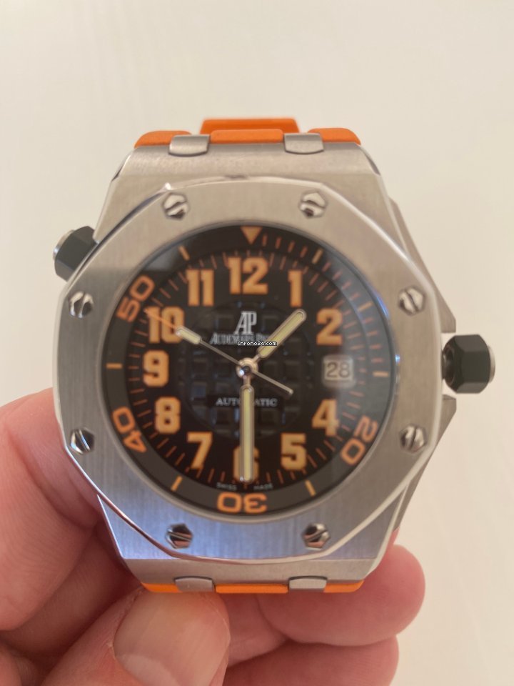 IMG_9081 Audemars Piguet Royal Oak Offshore Diver Mens watch Unisex Automatic Steel 15701ST.OO.D002CA.01 Replica 8