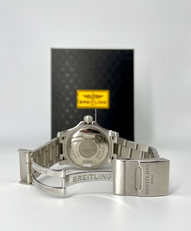 IMG_9081 Breitling Avenger II Seawolf Mens watch Unisex Automatic Steel A1733110 Replica 8