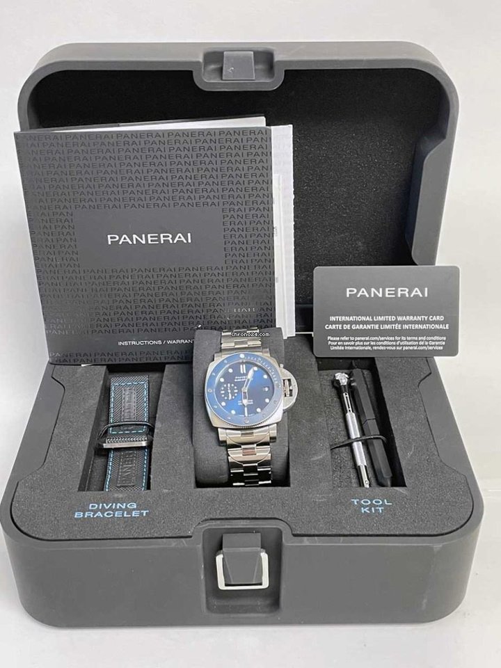 IMG_9081 Panerai Luminor Submersible Mens watch Unisex Automatic Steel PAM01068PO-1 Replica 8