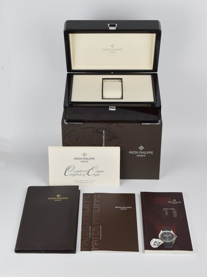 IMG_9081 Patek Philippe Annual Calendar Yellow gold 5146J Replica 8
