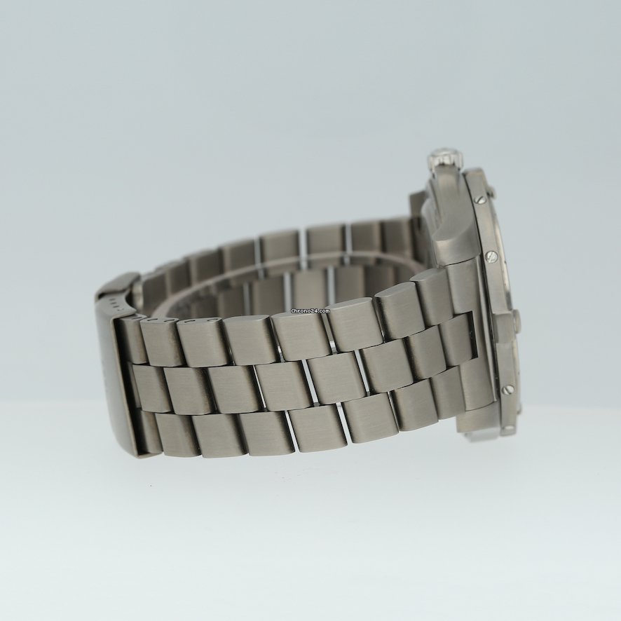Breitling Aerospace Avantage Mens watch Unisex Quartz Titanium E7936210 Replica 8
