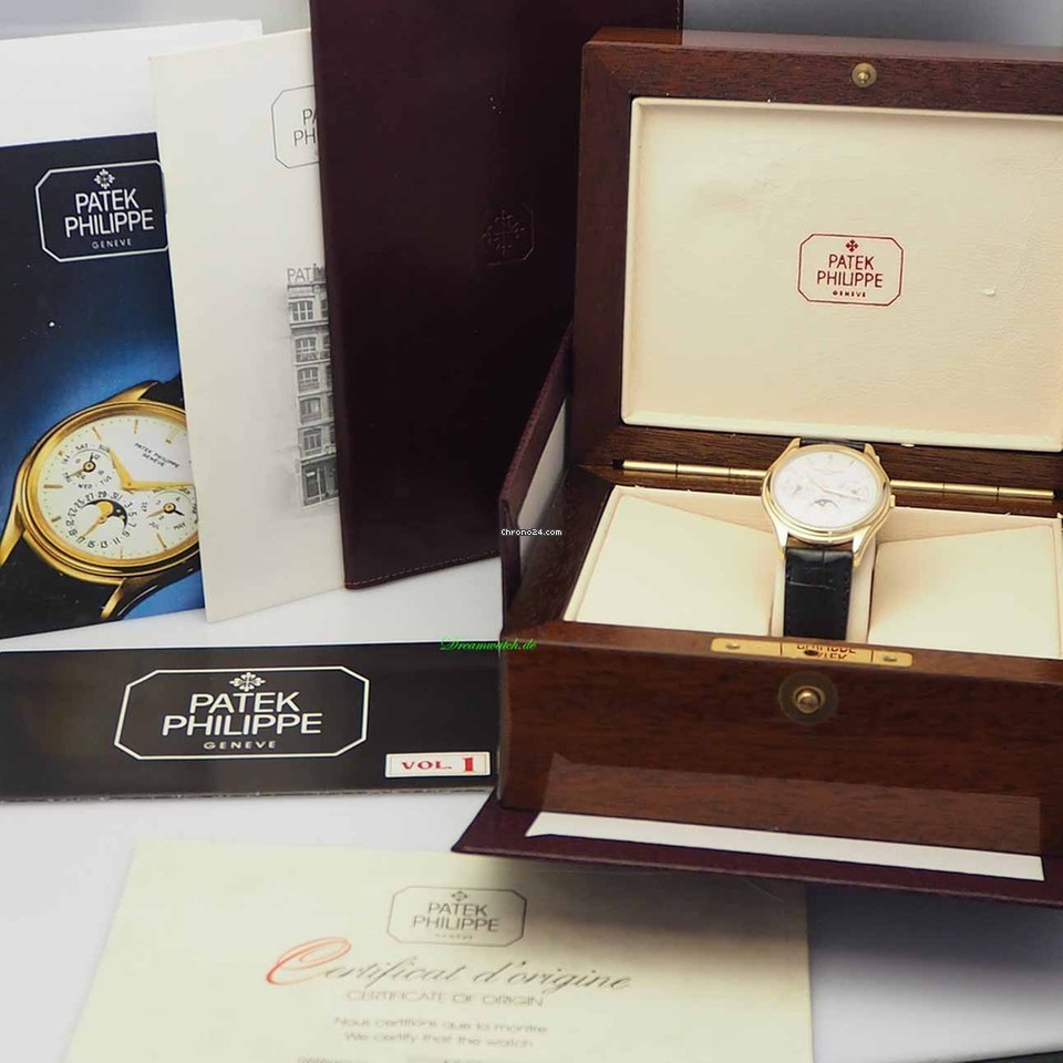 IMG_9081 Patek Philippe Perpetual Calendar Automatic Yellow gold 3940 Replica 8