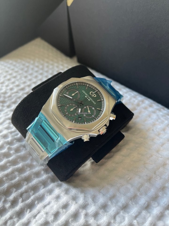 IMG_9081 Girard Perregaux Laureato Mens watch Unisex Automatic Steel 81020-11-001-11A Replica 8