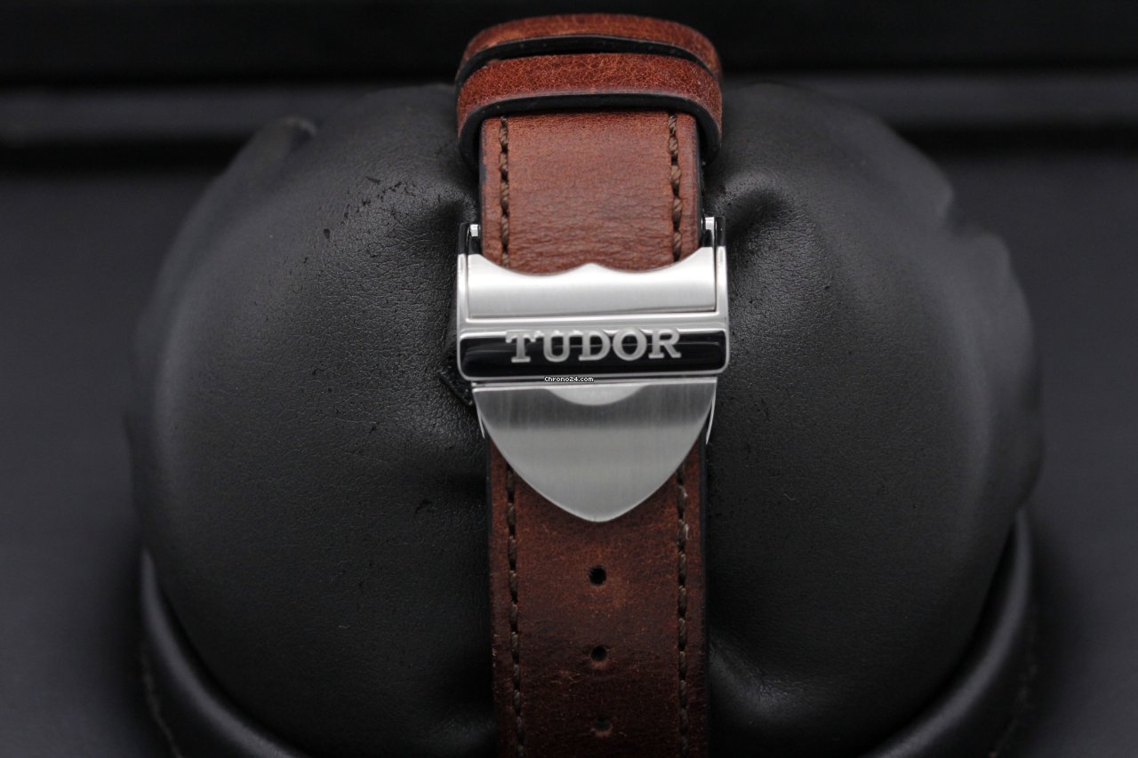 IMG_9081 Tudor Black Bay GMT Steel 79830 Replica 8