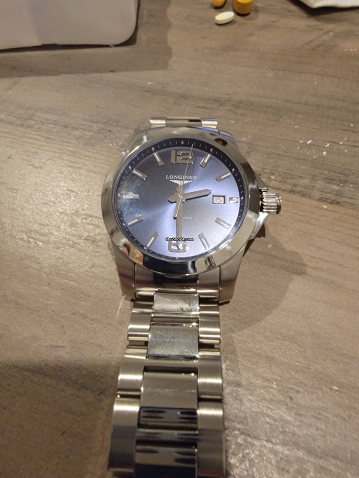 IMG_9081 Longines Conquest Mens watch Unisex Quartz Steel L3.759.4.96.6 Replica 8