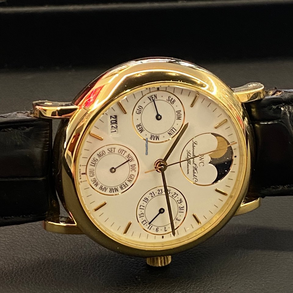IMG_9081 IWC Portofino Mens watch Unisex Automatic Yellow gold IW3541 Replica 8