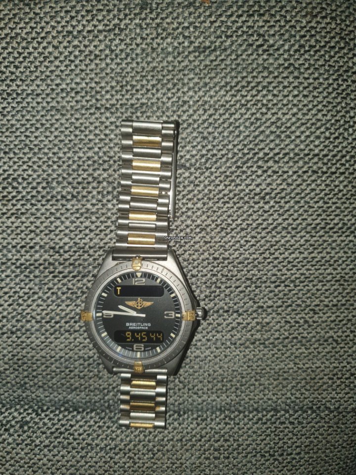 IMG_9081 Breitling Aerospace Mens watch Unisex Quartz Titanium F56059 Replica 8