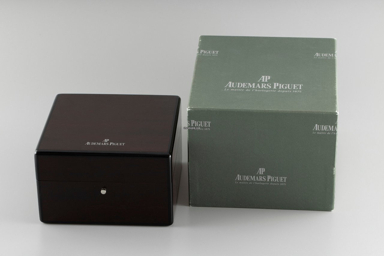 IMG_9081 Audemars Piguet Royal Oak Jumbo Mens watch Unisex Automatic Steel 5402ST Replica 8