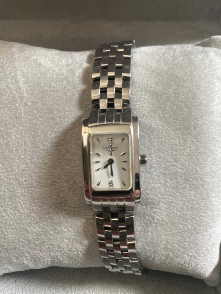 IMG_9081 Longines DolceVita Quartz Steel L5.158.4.16.6 Replica 8