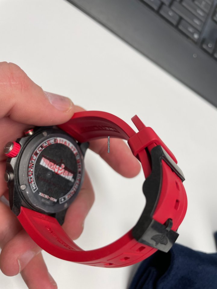 IMG_9081 Breitling Endurance Pro Mens watch Unisex Quartz X823109A1K1S1 Replica 8