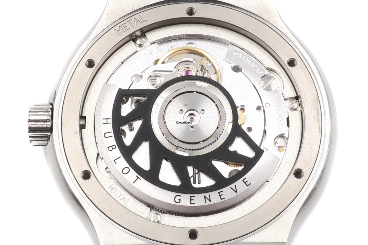 IMG_9081 Hublot Classic Fusion 45, 42, 38, 33 mm Mens watch Unisex Automatic Titanium 565.NX.1170.LR Replica 8