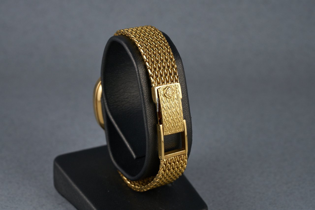 IMG_9081 Patek Philippe Golden Ellipse Womens watch Manual winding Yellow gold 4498 Replica 8