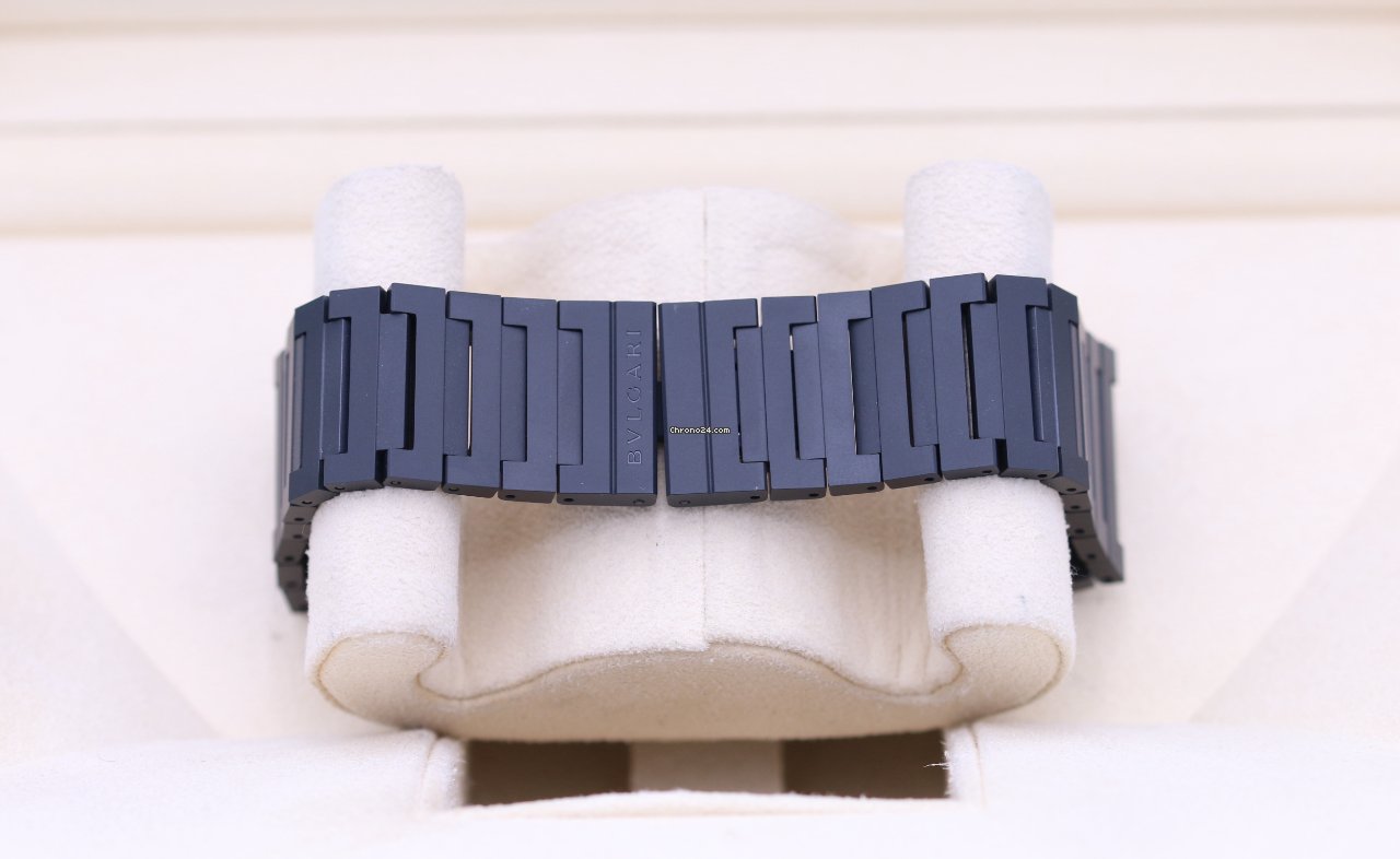 Bulgari Octo Mens watch Unisex Automatic Ceramic 103534 Replica 8