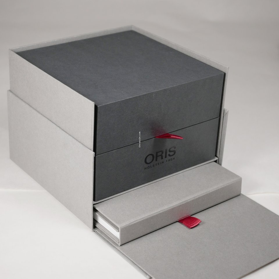 IMG_9081 Oris Aquis GMT Date Mens watch Unisex Automatic Steel 01 798 7754 4135-07 8 24 05PEB Replica 8