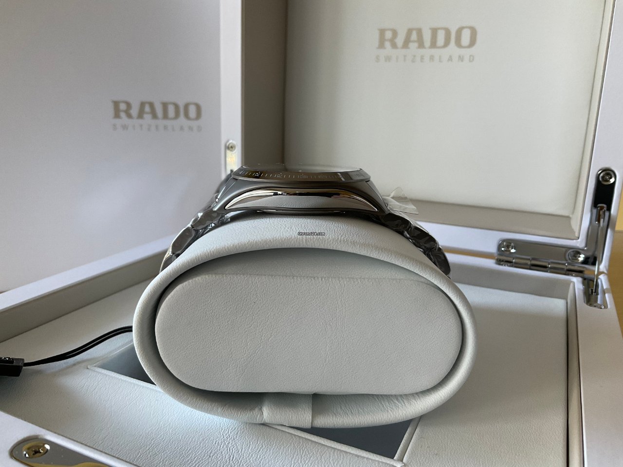 IMG_9081 Rado HyperChrome Chronograph Mens watch Unisex Automatic Ceramic R32024202 Replica 8