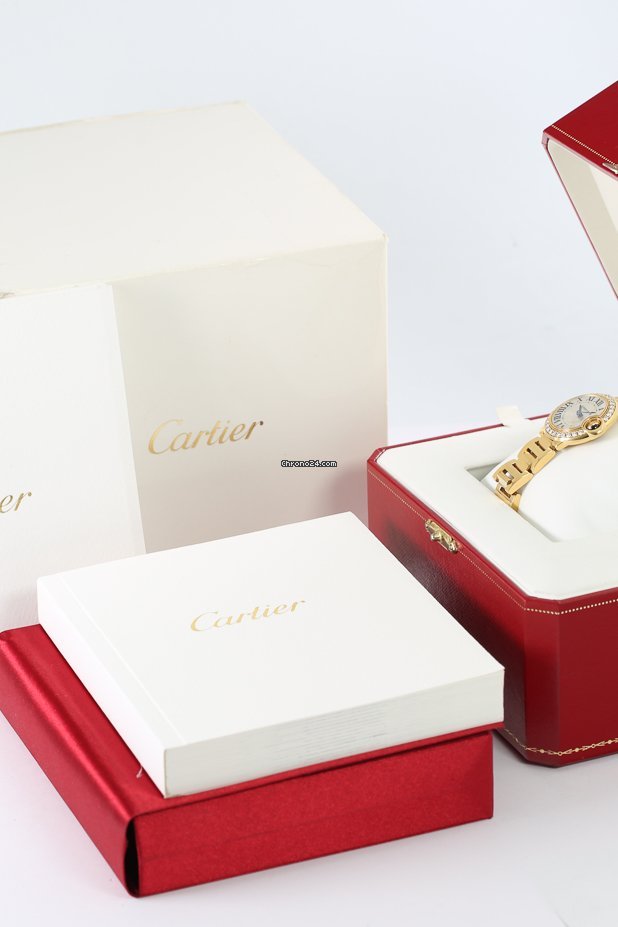 IMG_9081 Cartier Ballon Bleu 28mm Womens watch Quartz Yellow gold WE9001Z3 Replica 8