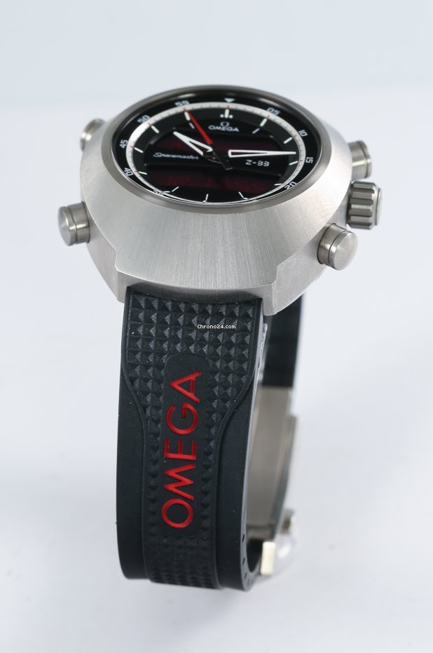 IMG_9081 Omega Speedmaster Spacemaster Z-33 Mens watch Unisex Quartz Titanium 325.92.43.79.01.001. Replica 8