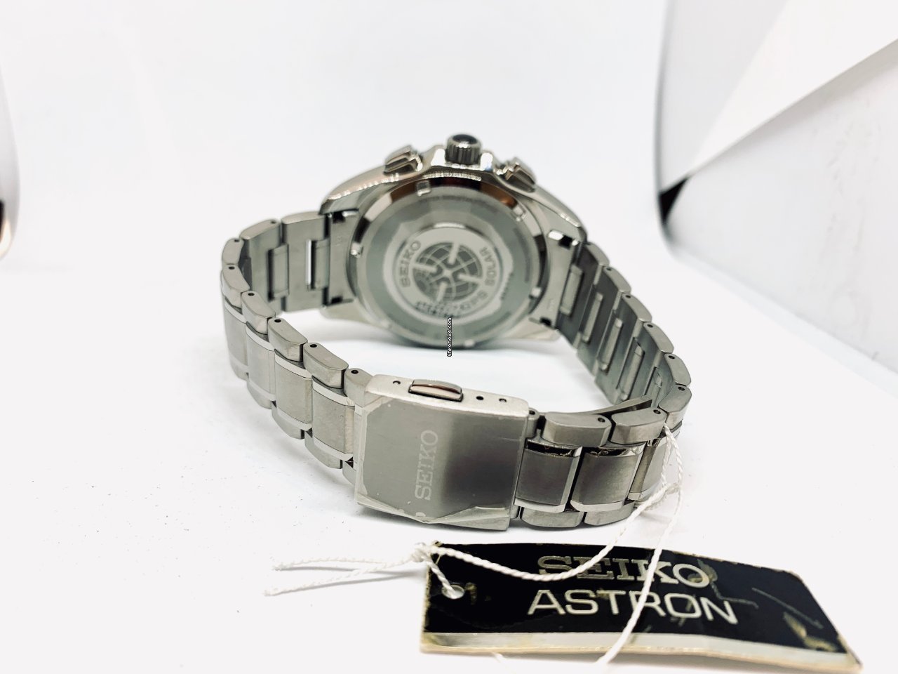 IMG_9081 Seiko Astron GPS Solar Chronograph Mens watch Unisex Automatic Titanium SSE047J1 Replica 8