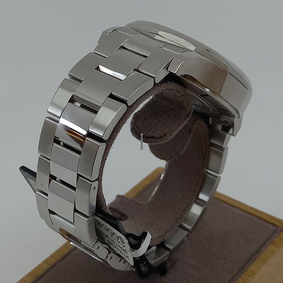IMG_9081 Corum Admirals Cup Legend 42 Mens watch Unisex Automatic Steel 984.101.20 V705 AB10 Replica 8