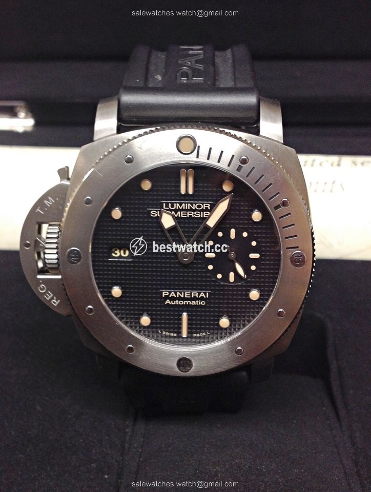 Panerai Special Editions Mens watch Unisex Automatic Titanium PAM 00569