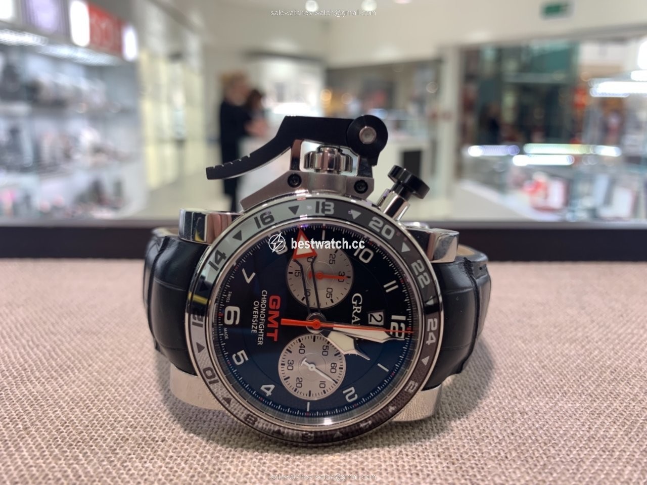 Graham Chronofighter Oversize Mens watch Unisex Automatic Steel 2OVGS.B26A