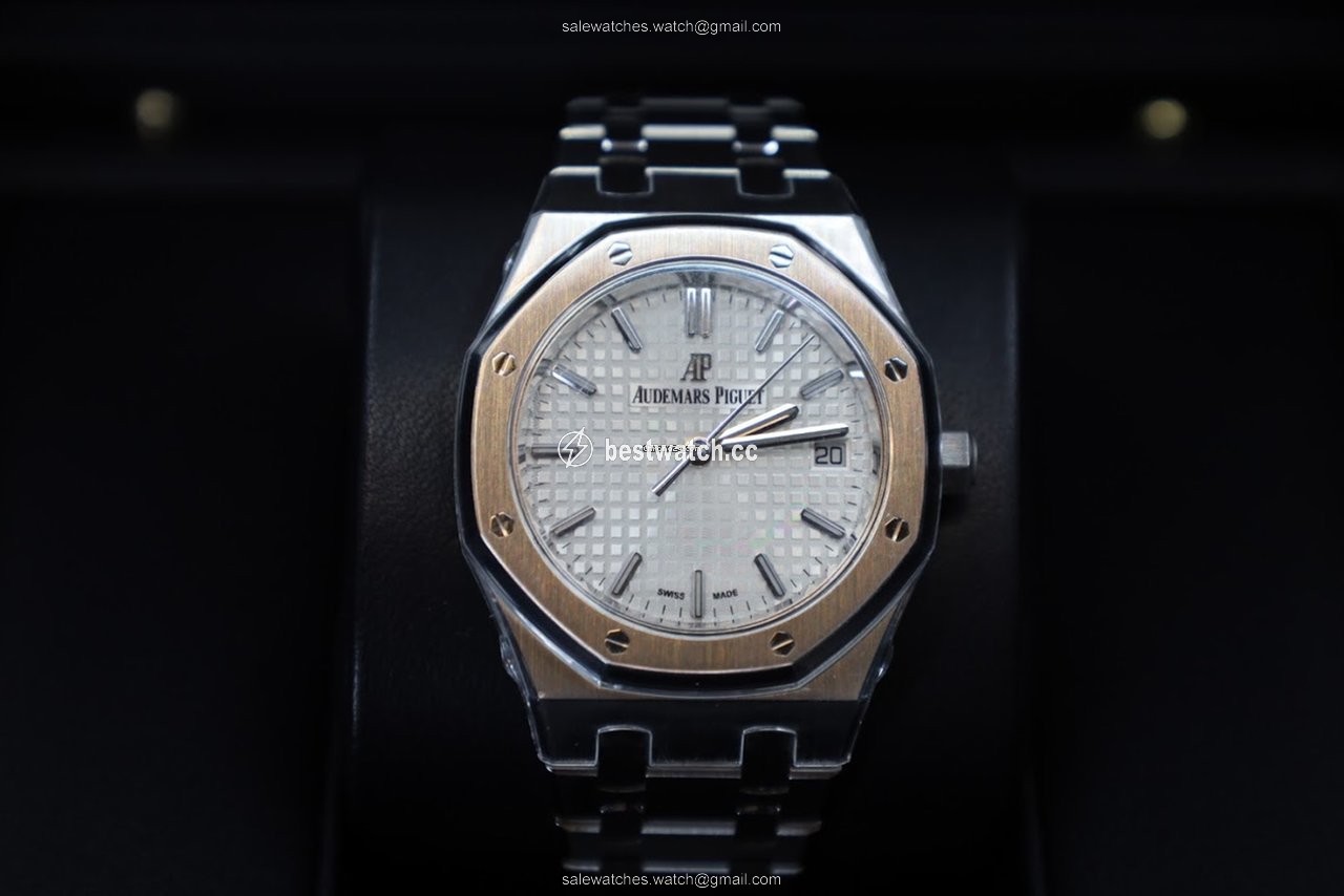 Audemars Piguet Royal Oak Selfwinding Womens watch Automatic Steel 77350ST.OO.1261ST.01