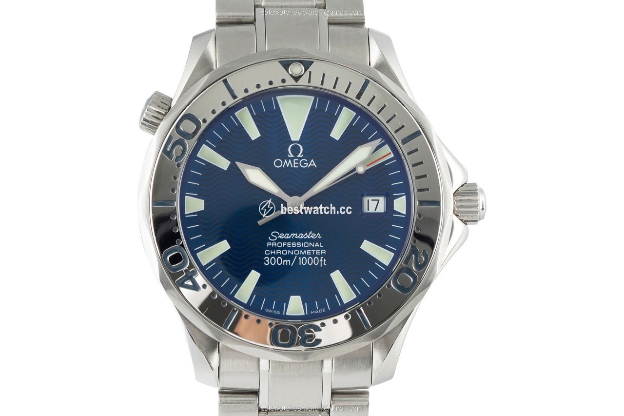 Omega Seamaster Diver 300 M Mens watch Unisex Automatic Steel 168.1640