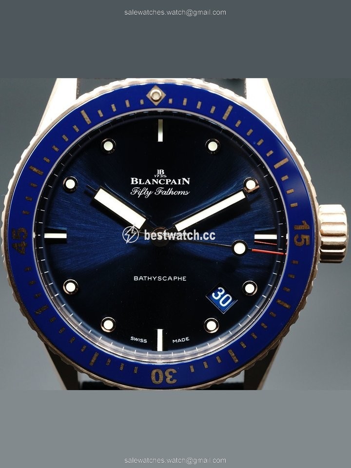 Blancpain Fifty Fathoms Bathyscaphe Mens watch Unisex Automatic Rose gold 5000 36S40 O52A
